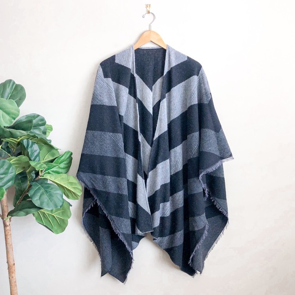 Eileen Fisher Sweaters - Eileen Fisher Italian Wool Chevron Ombre Poncho